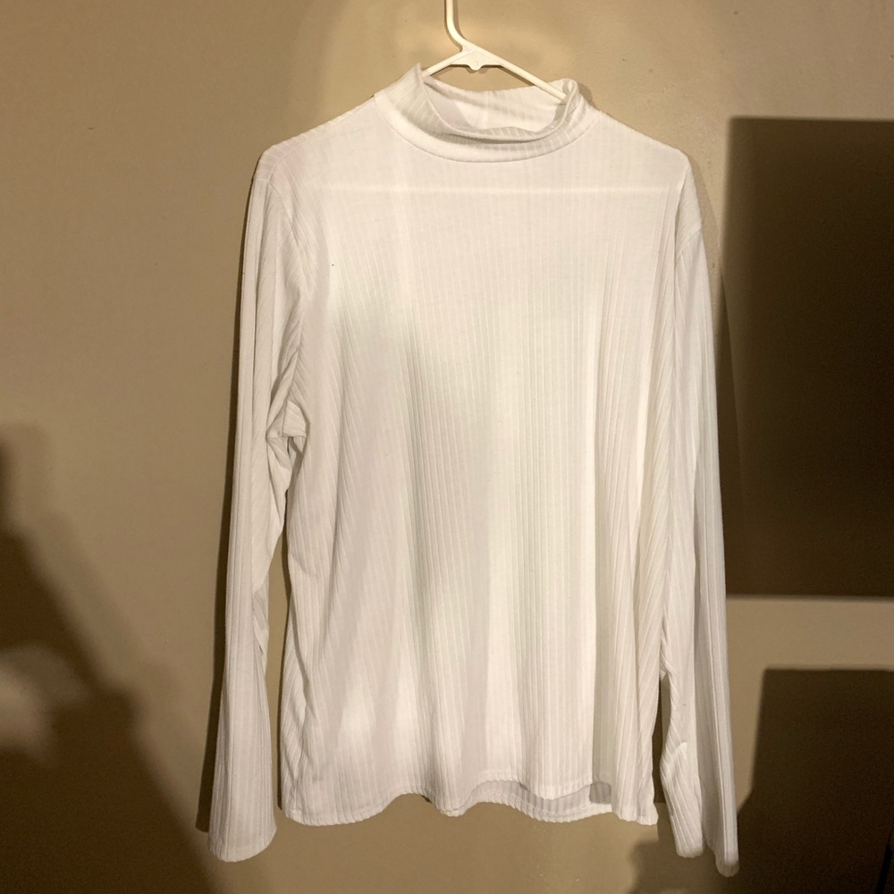 Boohoo white turtleneck